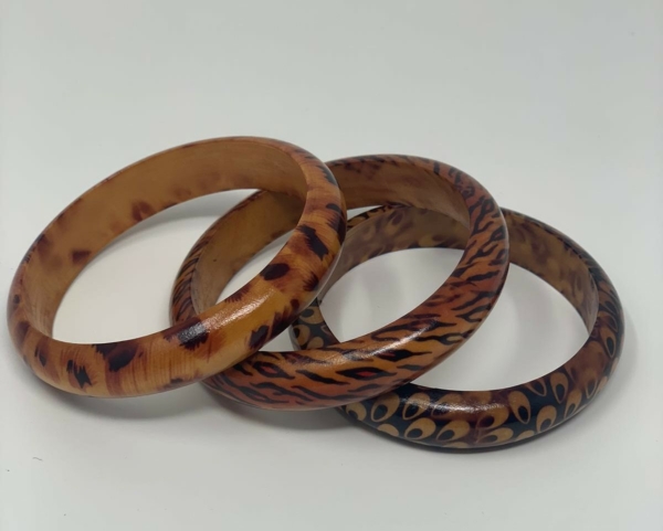 SET-OF-3-ANIMAL-PRINT BANGLES